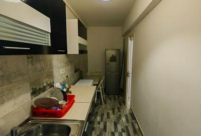 Garsonieră decomandată în Militari - 2