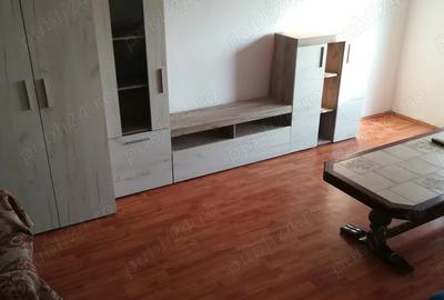 De vanzare apartament 3 camere,decomandat,et 4,aradul nou - 5