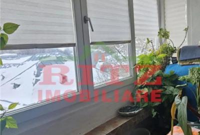 Apartament cu 3 camere decomandat în Central - 2