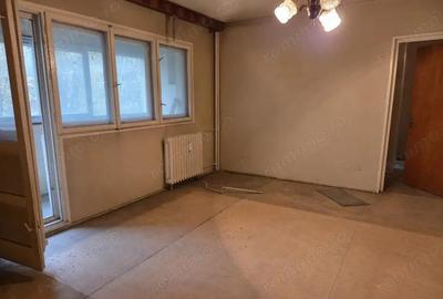 Transforma-l in acasa! 3 camere Magura Vulturului, perfect pentru renovare - 2