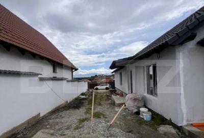 Casa individuala de vanzare, cu 4 camere, 96 mp, zona ?u - 22