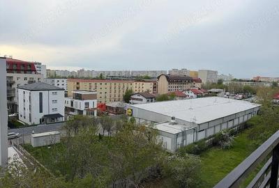 Garsonieră decomandată în Theodor Pallady