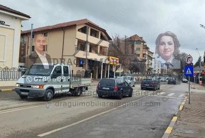 Spațiu comercial, de 51 mp, în Central - 3