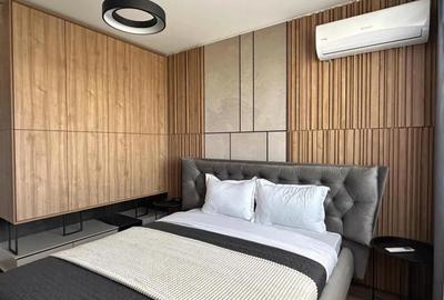 Apartament cu 2 camere, decomandat - zona Tractorul - 3