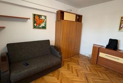 Garsonieră decomandată în Piața Unirii - 4