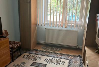 Apartament cu 4 camere decomandat în Micro 20 - 3