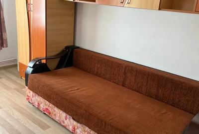 Inchiriez garsoniera - 1