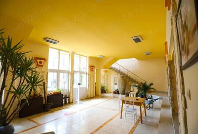 Spațiu comercial, de 2,200 mp, în Central - 16