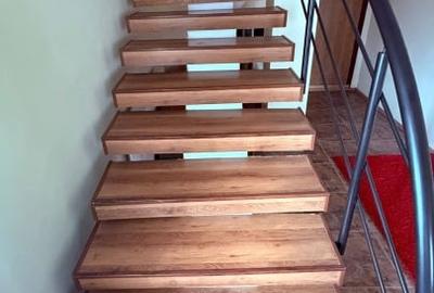 Casă individuală cu 7 camere cu Canalizare în Ghiroda - 7