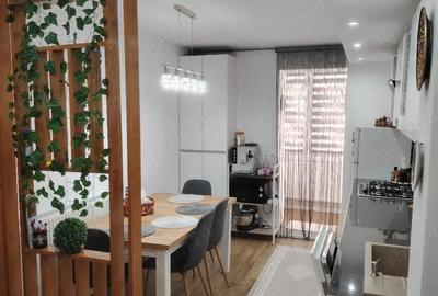 Apartament cu 3 camere decomandat în Central - 1