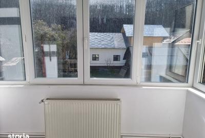 Apartament cu 3 camere semidecomandat în Central - 8