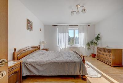 POVESTEA UNEI CASE PENTRU GENERATII  | VILA CU FARMEC, LUMINA SI TEREN 1618 MP POVESTEA UNEI CASE PENTRU GENERATII  | VILA CU FARMEC, LUMINA SI TEREN 1618 MP - 30