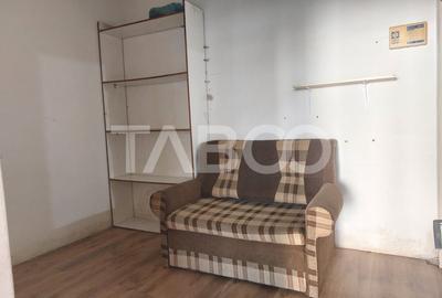 Spatiu comercial de inchiriat 48 mp zona Piata Noua Cisnadie - 6