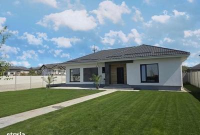 Casă cu 4 camere cu Teren 520 Mp în Clinceni