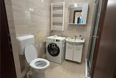 Garsonieră decomandată, mobilată în Central - 4