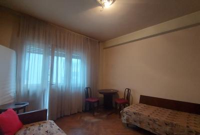 Garsonieră decomandată în Universitate - 1