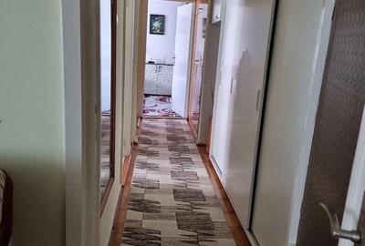 Apartament cu 3 camere semidecomandat în Girocului - 4