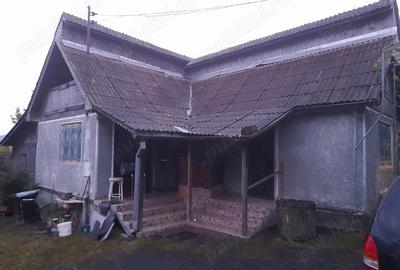 Casă cu 3 camere în Vânători - 5