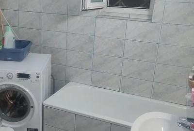 Apartament cu 3 camere semidecomandat, mobilat în 13 Septembrie - 8