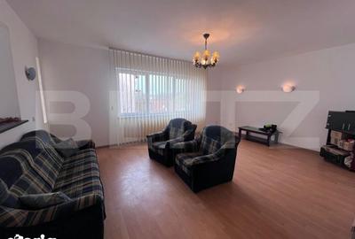 Casă cu 7 camere decomandat cu Teren 430 Mp în Gruia - 4