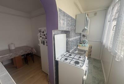 1 cam, etaj 1, 26 mp, bloc caramida, zona Zahana - 4