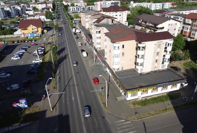 Spatiu Comercial de Vanzare 780 mp utili - Vitrina 63 m - Locatie buna - 13