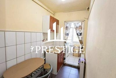 Garsonieră decomandată în Vasile Aaron - 2