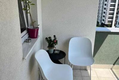 Apartament cu 2 camere decomandat în Tractorul - 5