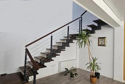 Casă cu 4 camere cu Teren 459 Mp în Central