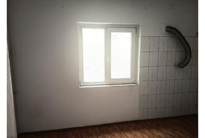Apartament cu 2 camere semidecomandat în Central - 7