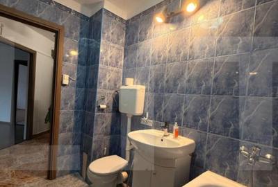 Apartament spa?ios cu 4 camere, 2 bai ?i camara, zona - 5