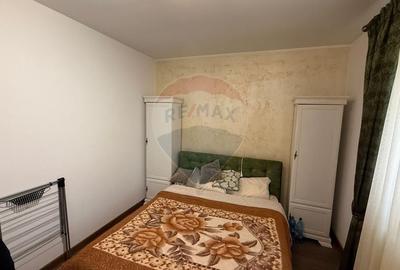 Casă cu 4 camere cu Teren 2700 Mp în Coțofănești - 6