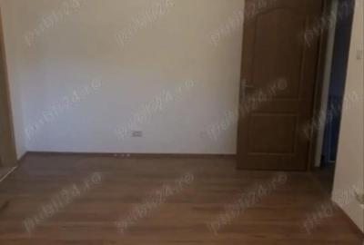 Spațiu comercial, de 30 mp, în Central - 4