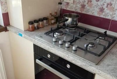 Garsonieră decomandată, mobilată în Titan - 10