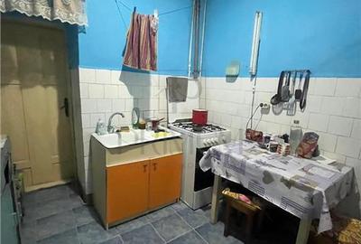 Apartament cu 3 camere circular în P-ța Unirii - 14