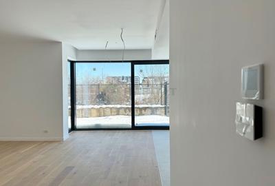 Casă cu 5 camere cu Canalizare în Nord - 24