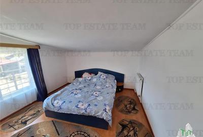 Casă individuală cu 3 camere cu Canalizare în Central - 11