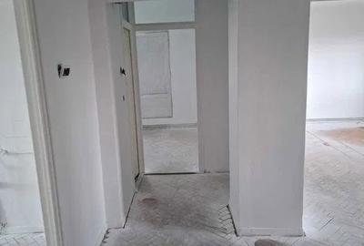 Apartament cu 3 camere în Unirii - 6