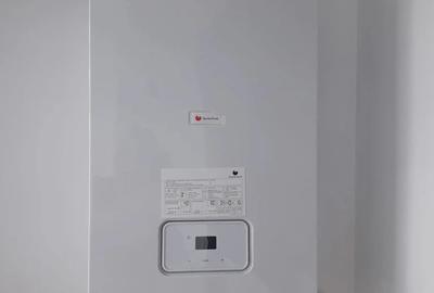 Apartament cu 2 camere semidecomandat în Micro 19