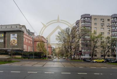 Apartament cu 3 camere în Vitan Mall - 1