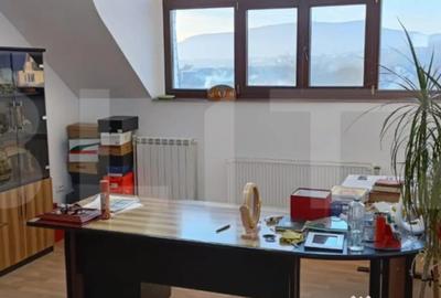 Spațiu comercial, de 31 mp, în Unirea - 10