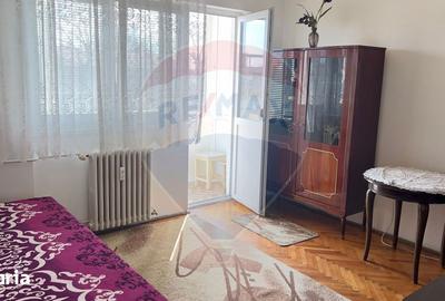Apartament cu 3 camere semidecomandat în Podgoria - 18