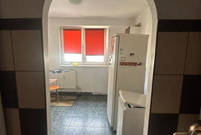 Apartament cu 4 camere decomandat, mobilat în Colentina - 18