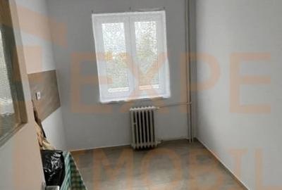 Apartament cu 3 camere semidecomandat în Tomis III Apartament cu 3 camere semidecomandat în Tomis III - 19