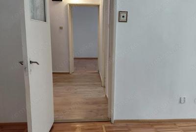 Apartament cu 2 camere decomandat în Port - 1