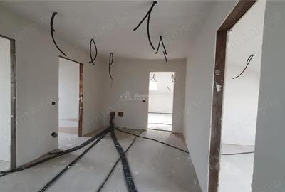 Casă cu Teren 450 Mp în Moara - 18