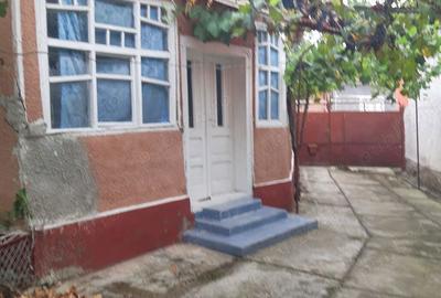Casă cu 5 camere în Ineu - 10