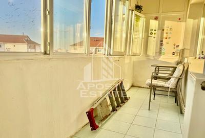 Apartament cu 3 camere decomandat, mobilat în Pârneava - 5