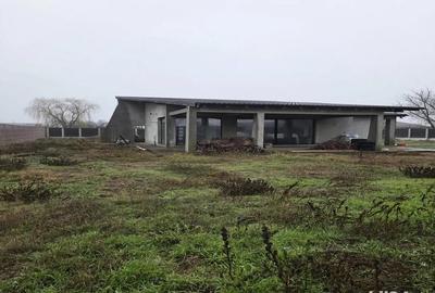 Casa constructie noua cu 4 camere ?i teren generos - 8