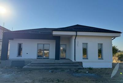 Casa Parter, 400 MP teren, 140 MP utili, Malu Mare - 1